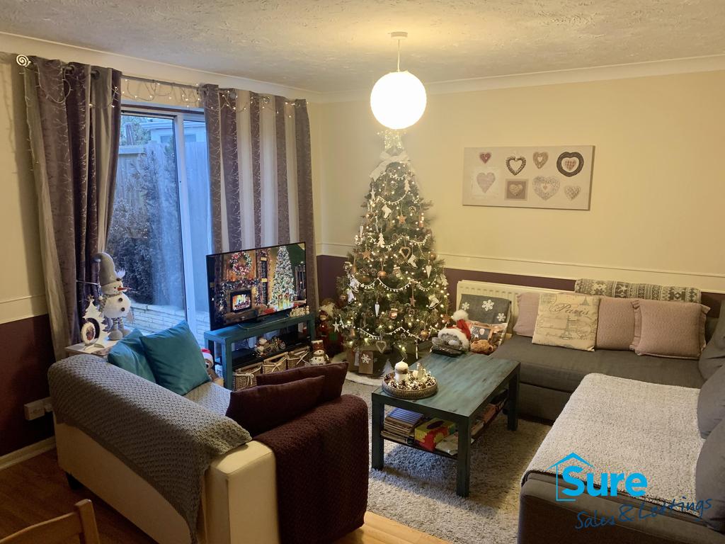 Discovery Road, Abbeymead. GL4 2 bed semidetached house £795 pcm (£183 pw)