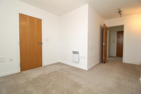 2 bedroom apartment to rent, Becket House, New Road, CM14