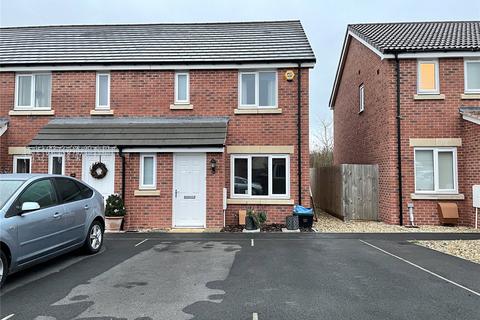 3 bedroom end of terrace house to rent, Hob Close, Monkton Heathfield, Taunton, TA2