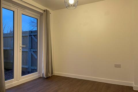 3 bedroom end of terrace house to rent, Hob Close, Monkton Heathfield, Taunton, TA2