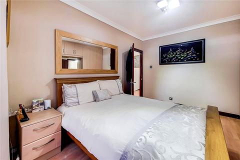 41 Wood Lane, London, NW9 8DU