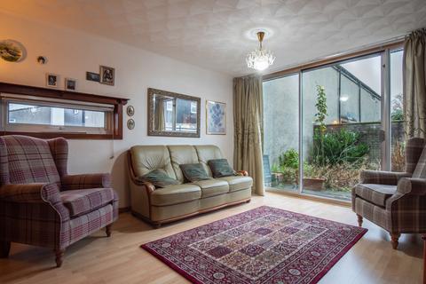 82 Ainslie Road, Cumbernauld, Glasgow, G67 2ED