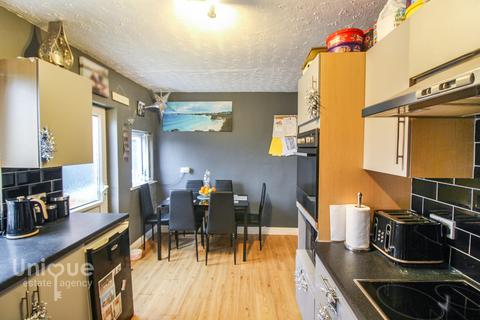 3 Bancroft Avenue, Thornton-cleveleys, FY5 4NW