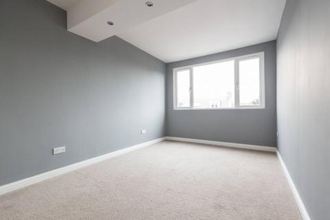 27b Bridge Street, Newbridge, EH28 8SR
