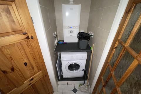2 bedroom terraced house to rent - Clovelly Avenue, Edgecumbe Street, Hull, East Riding of Yorkshi, HU5
