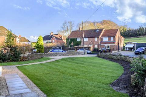 38 Brookside, Collingham, Wetherby, LS22 5AN