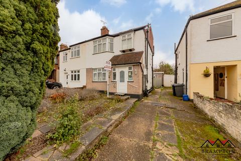 16 Farm Road, Edgware, HA8 9LU