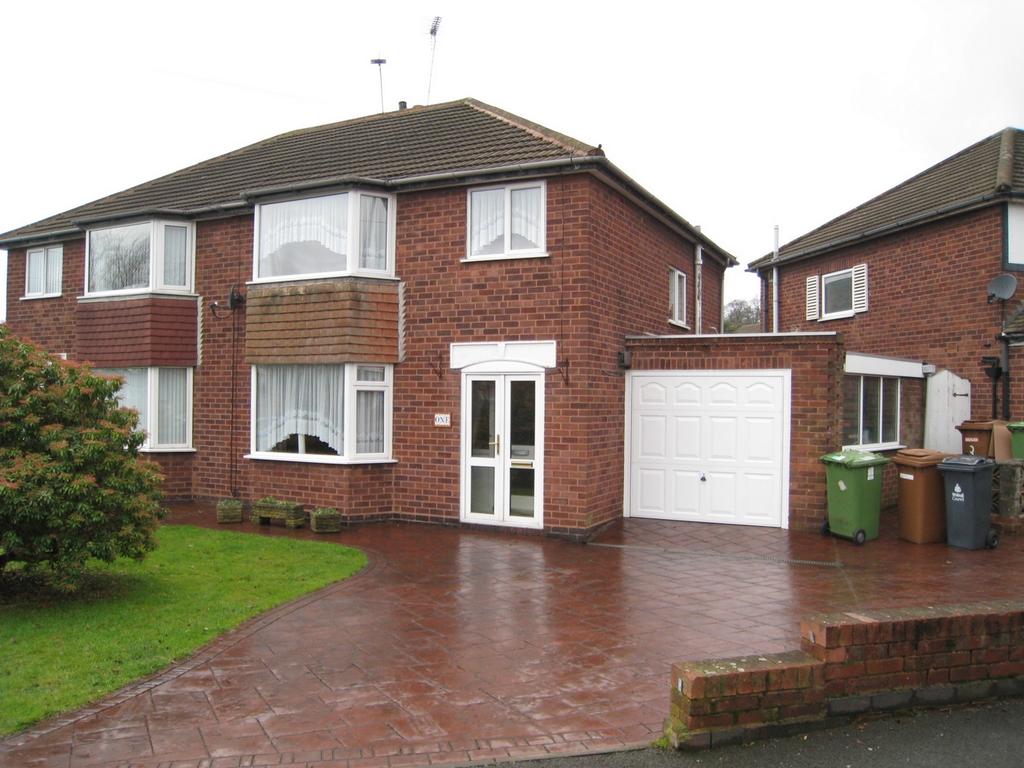 Stonehurst Road, Great Barr, BIRMINGHAM 3 bed semidetached house £
