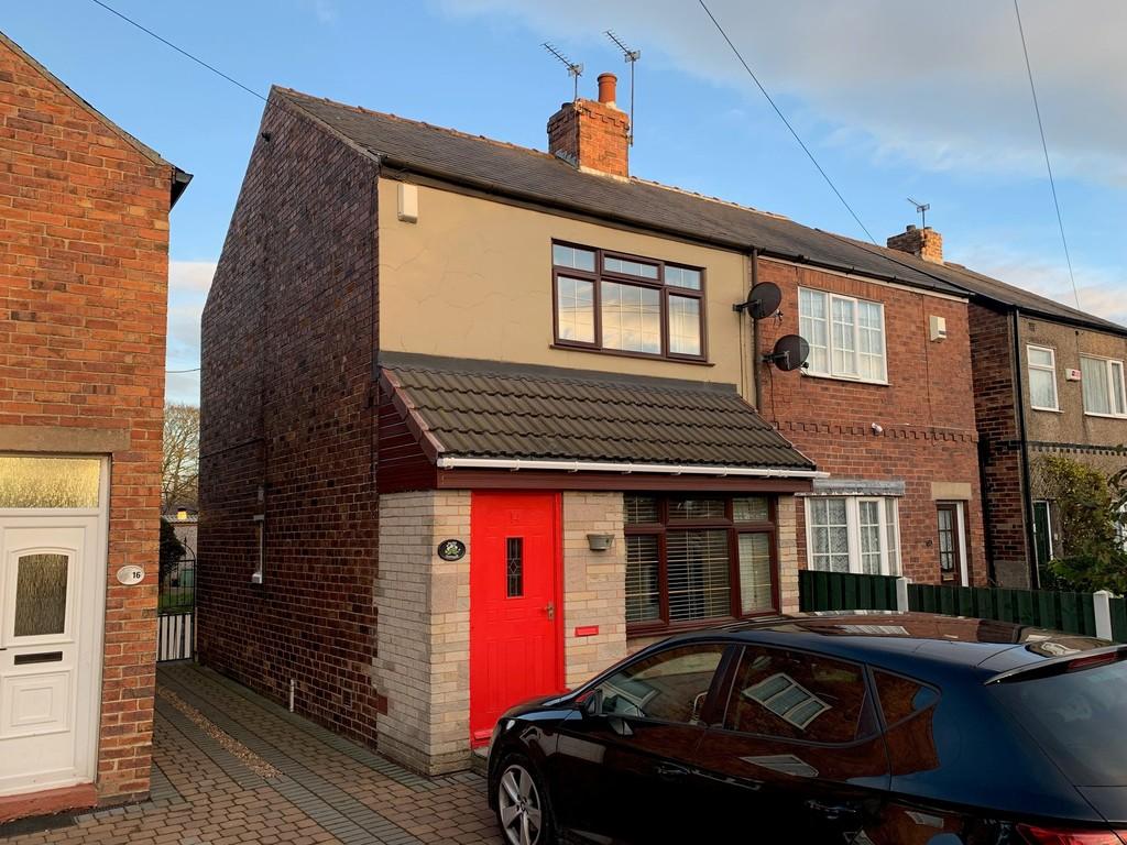 Northfield Lane, Wickersley, Rotherham 2 bed semidetached house £650
