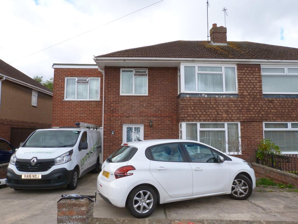Nine Elms Road, Longlevens, Gloucester 4 bed semidetached house £