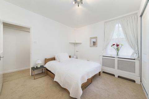 1 bedroom apartment for sale, Upcerne Road, Chelsea