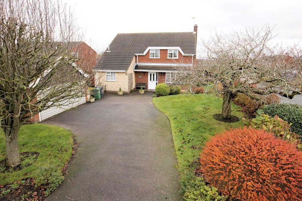Howden Close, Loughborough 4 bed detached house £430,000