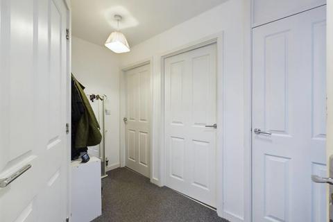 2 bedroom apartment to rent, Newton House