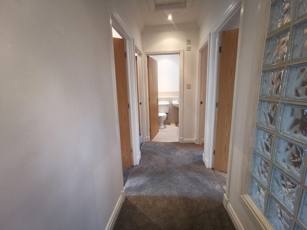 Fellside Road, Whickham NE16 2 bed flat £650 pcm (£150 pw)