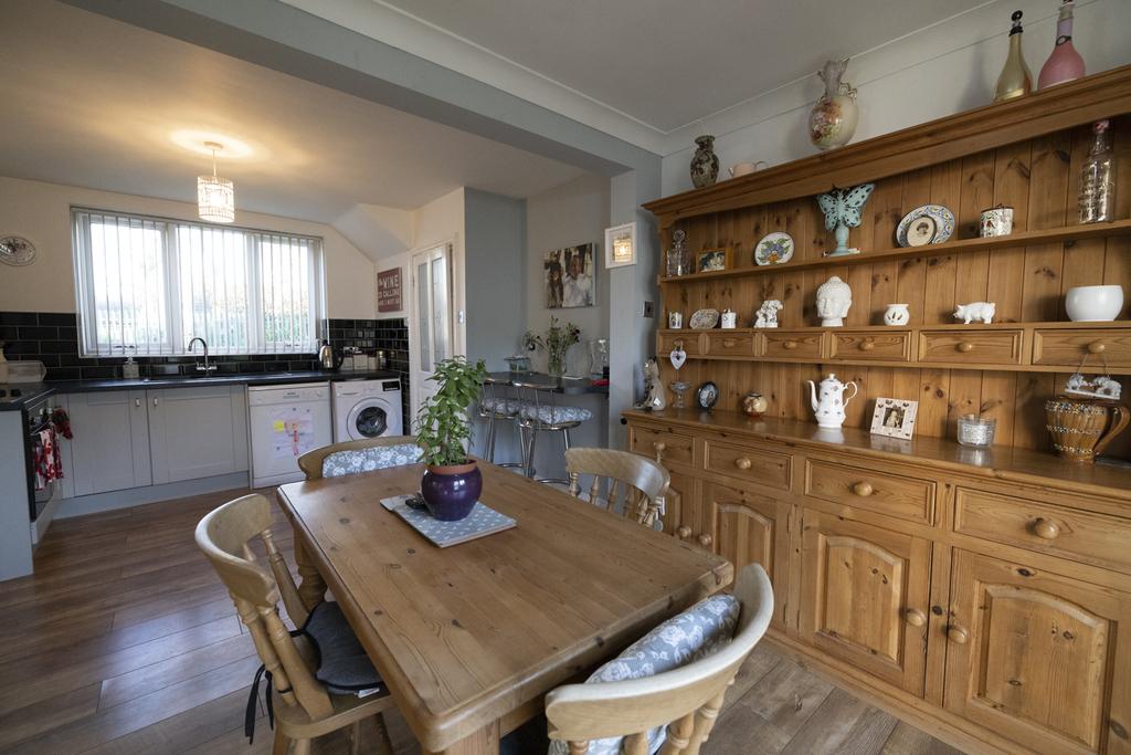 Depot Road, Kirkby, Merseyside 3 bed semidetached house £169,950