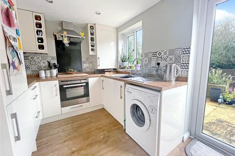 6 Roebuck Close, Royal Wootton Bassett, Swindon, SN4 8NL