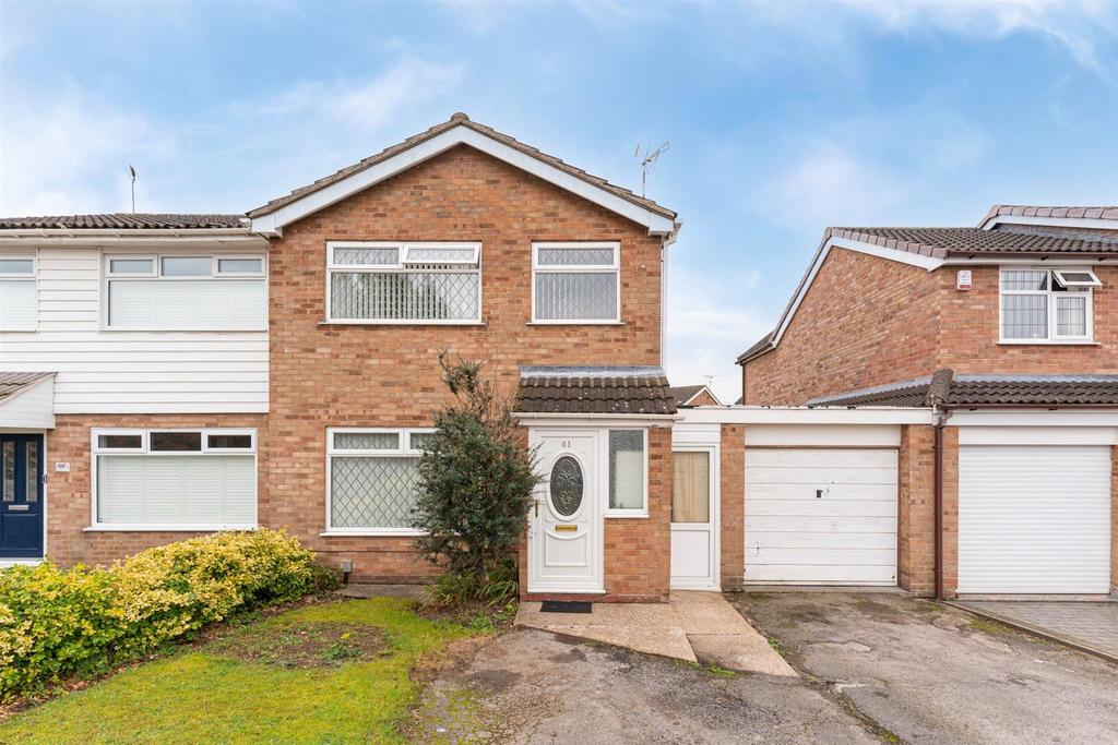 Garth Crescent, Binley, Coventry 3 bed semidetached house £230,000