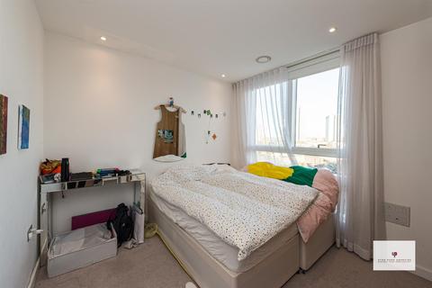3 bedroom apartment for sale - Holland Park Avenue, London