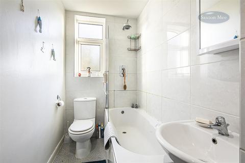 188 Fox Hill Road, Sheffield, S6 1HE