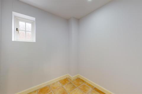 3 Belvedere Close, Faversham, ME13 7GQ