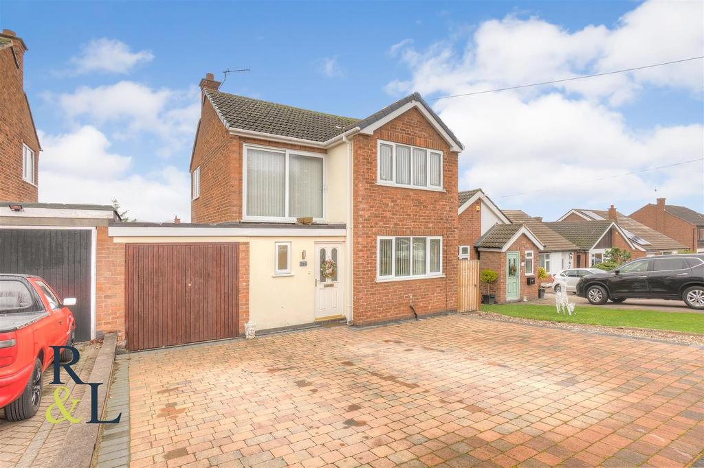 Boxley Drive, West Bridgford, Nottingham 3 bed detached house £375,000