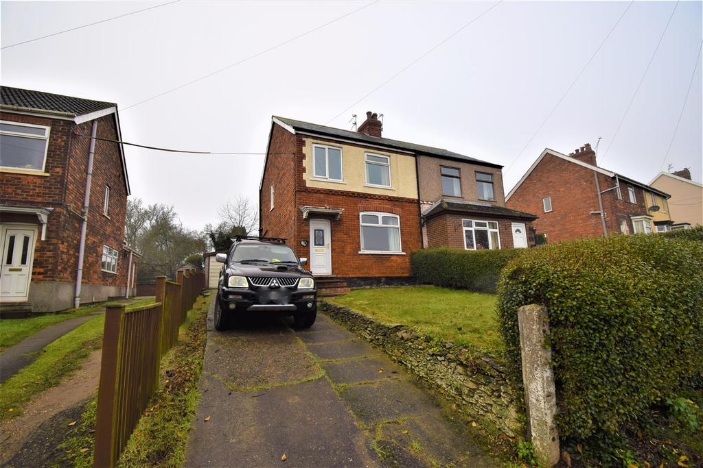 Messingham Road, Scunthorpe 3 bed semidetached house £650 pcm (£150 pw)