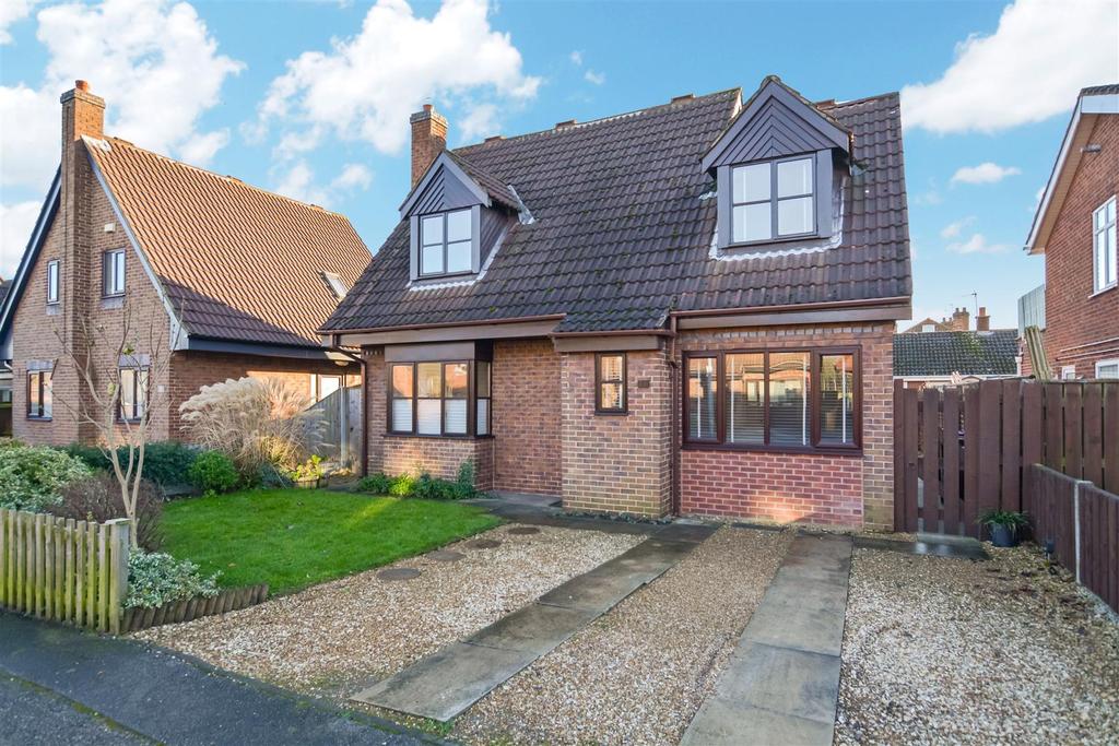 Appleby Gardens, Broughton, Brigg 4 bed detached house £225,000