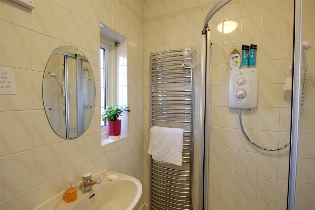 Modern Shower Room