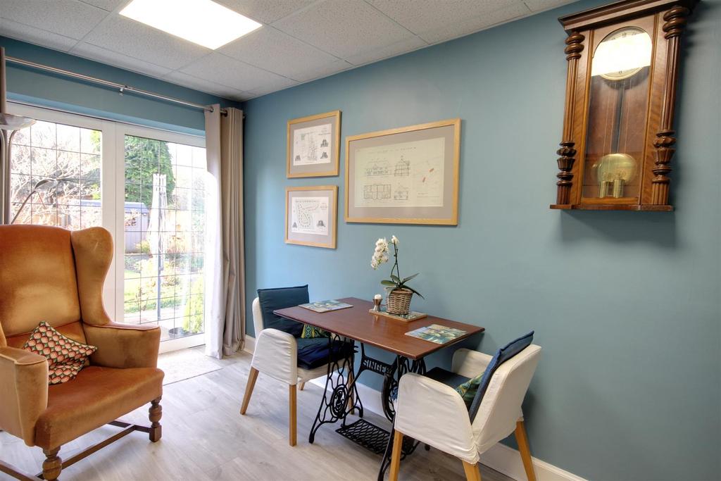 Breakfast Room