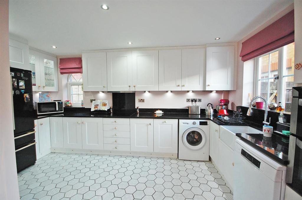 Kitchen.jpg