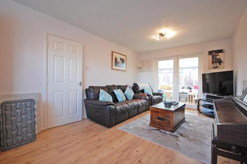 29 Cuckoo Way, Great Notley, Braintree, CM77 7WG