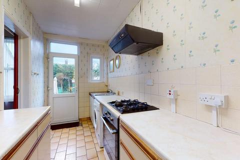 9 Station Road, Folkestone, CT19 4AY