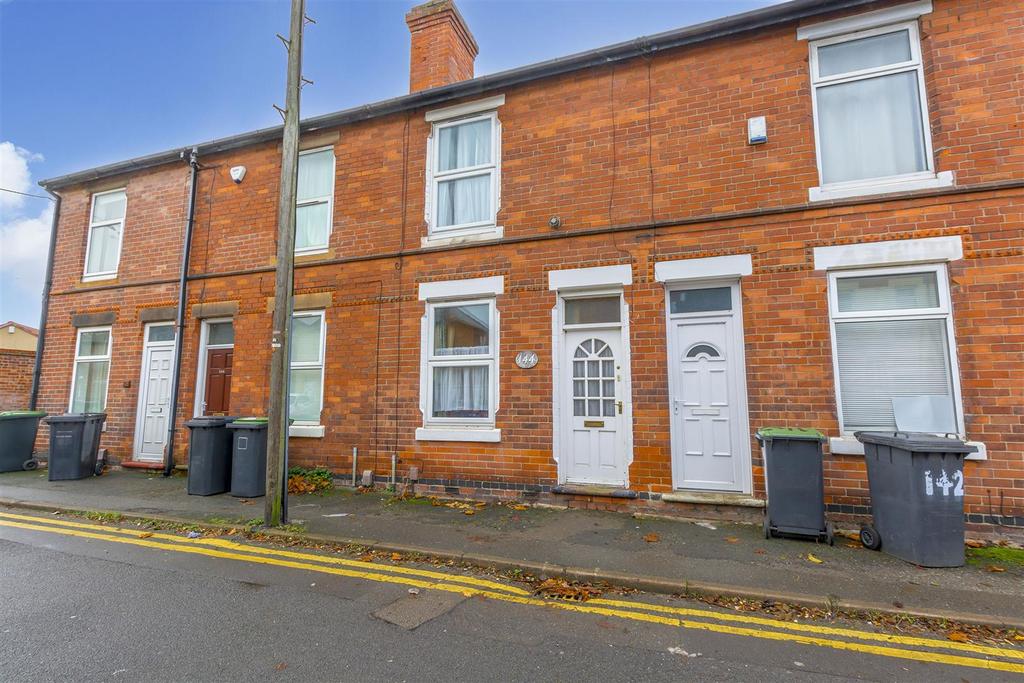 Humber Road South, Beeston 3 bed terraced house £200,000