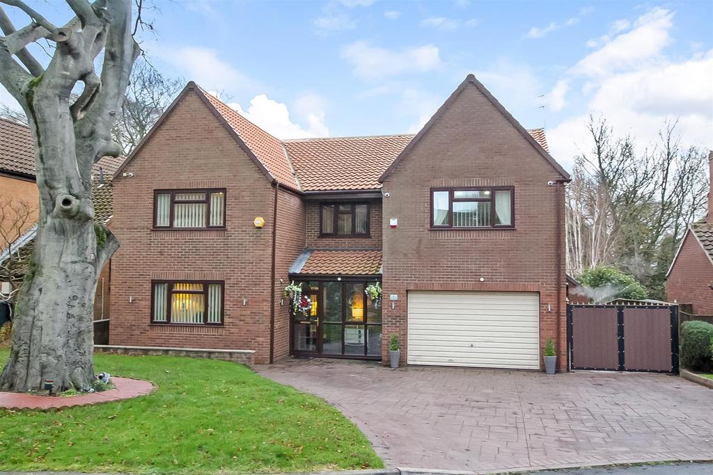 St. Andrews Close, Darlington 4 bed detached house £460,000
