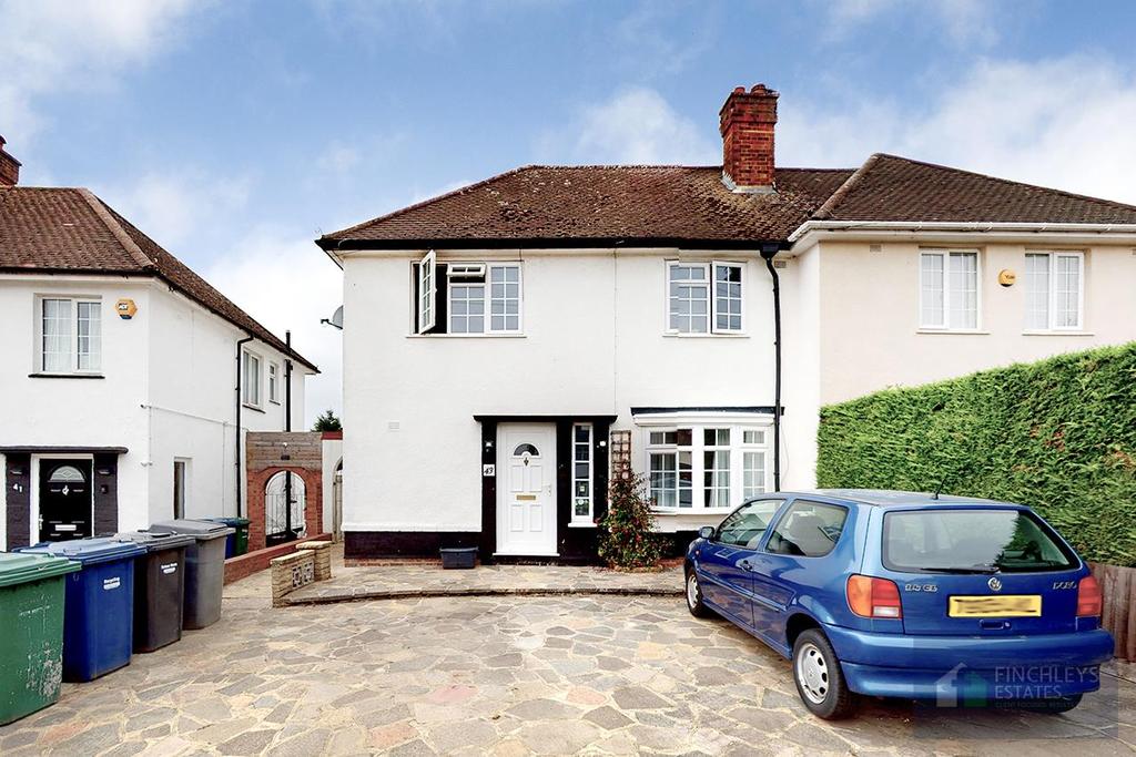 Brookfield Crescent, Mill Hill East, NW7 4 bed semidetached house £