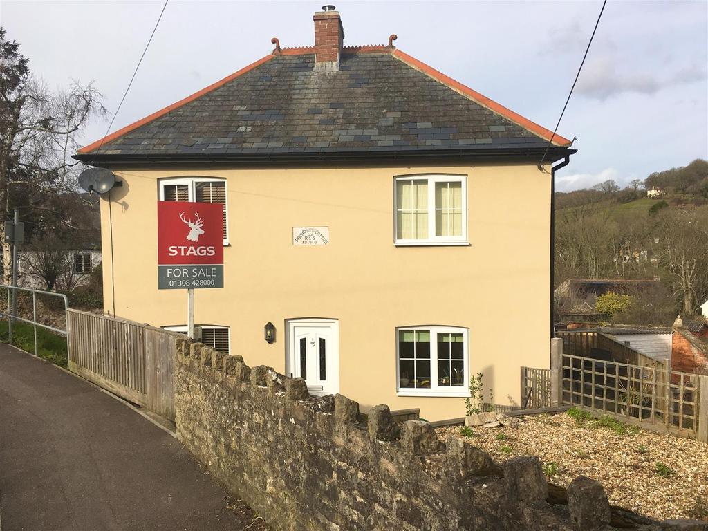 Lyme Road, Uplyme, Lyme Regis 3 bed detached house £350,000