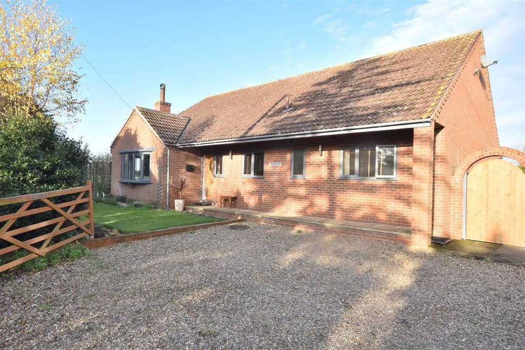 Bakers Lane, Westborough, Newark 4 bed detached bungalow £400,000