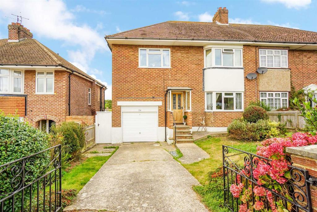 Ghyllside Drive, Hastings 4 bed semidetached house £425,000