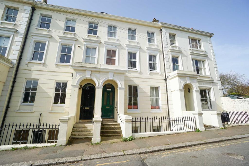 Maze Hill Terrace, St. LeonardsOnSea 1 bed flat £140,000