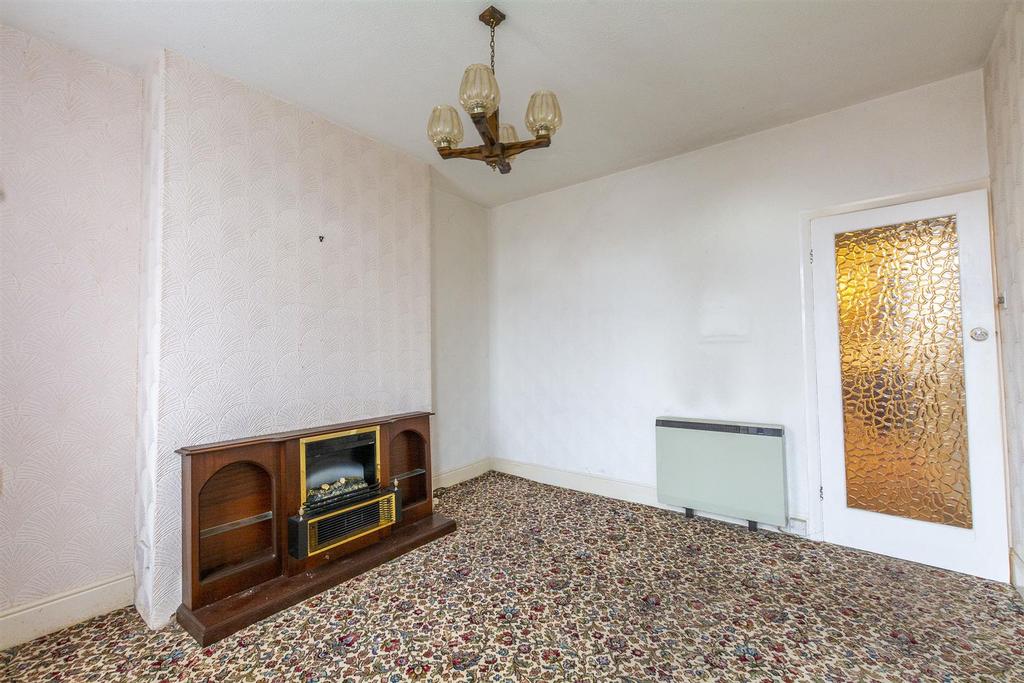 Lounge/Sitting Room