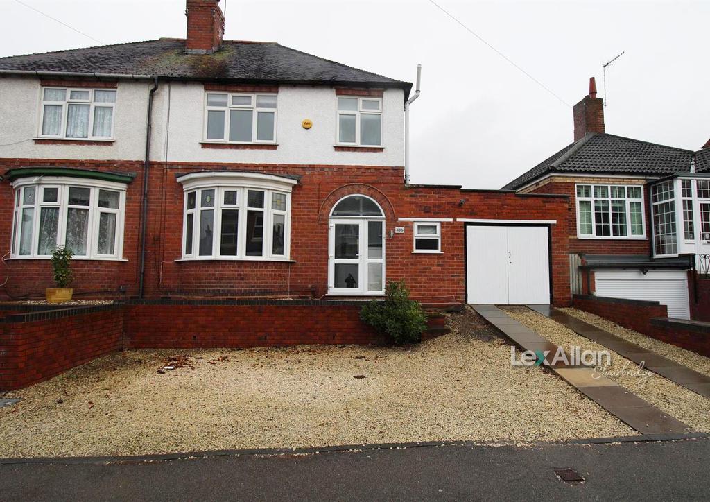 Cobden Street, Stourbridge 3 bed semidetached house £310,000