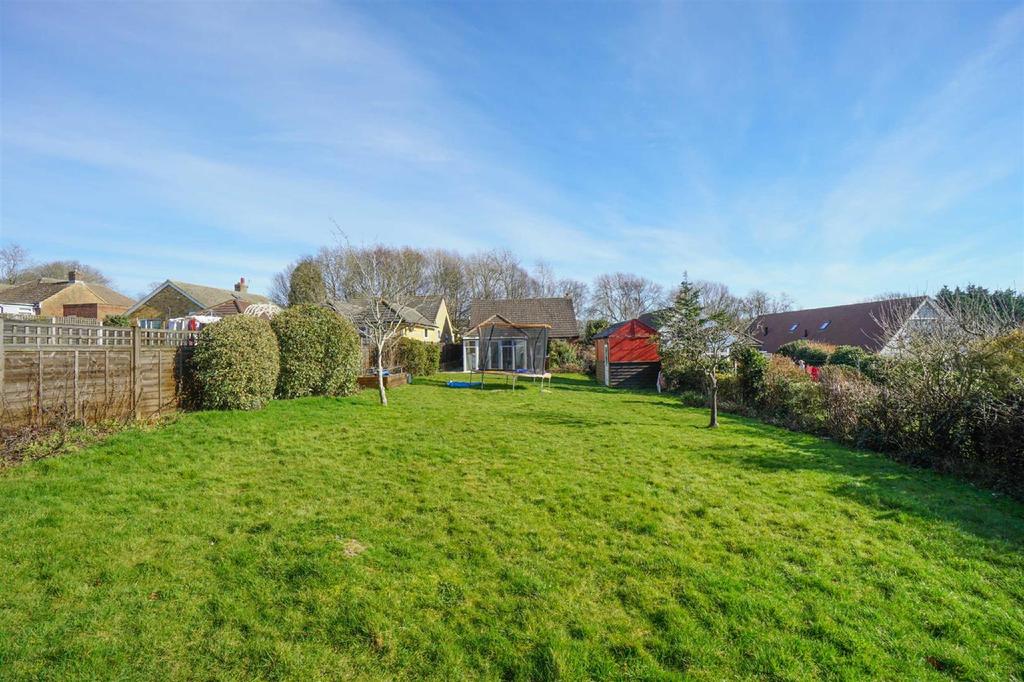 Parkstone Road, Hastings 2 bed detached bungalow £340,000