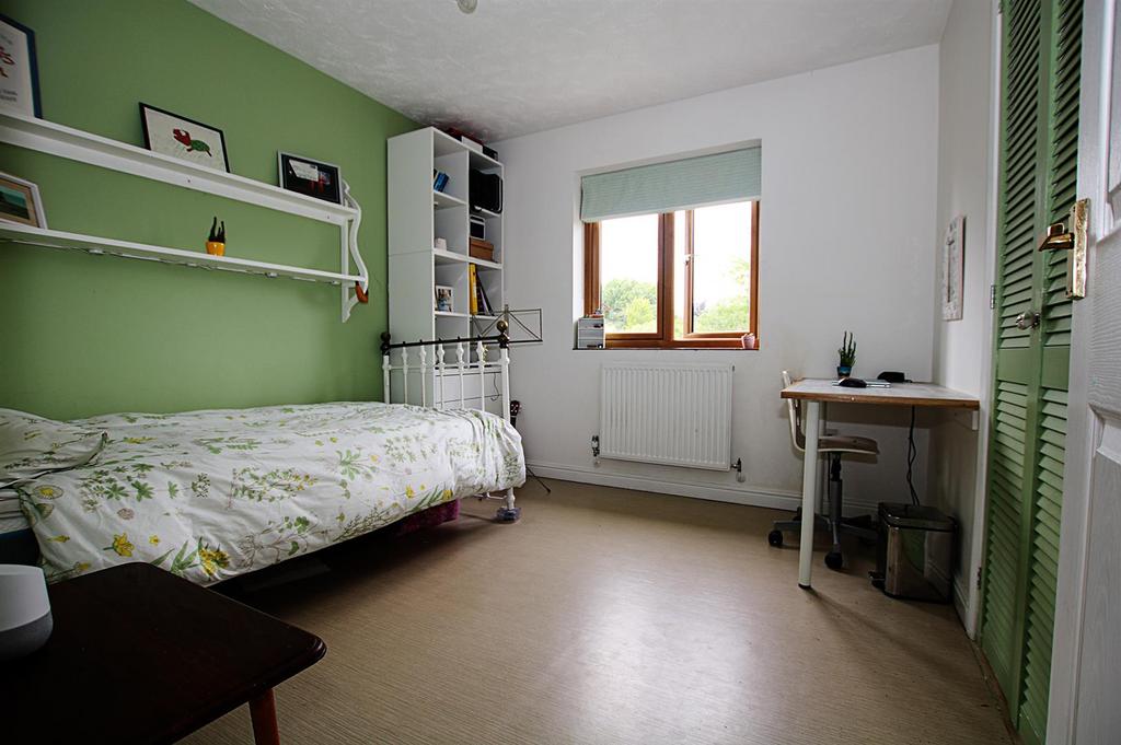Bedroom4.jpg