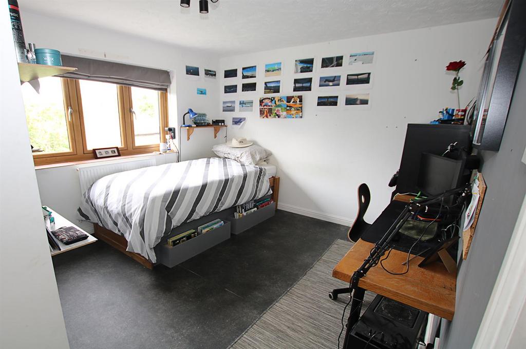 Bedroom2.jpg