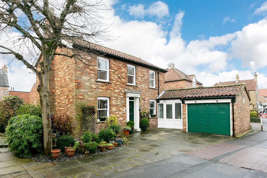 Deans Lane, Pocklington 3 bed detached house £375,000