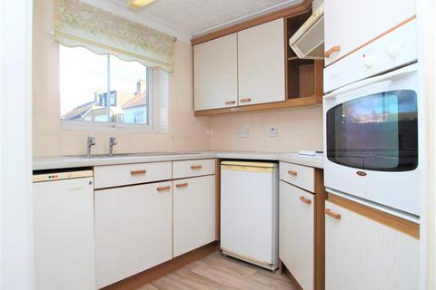 1 bedroom retirement property for sale, Kingswood Court, 175 Chingford Mount Road, Chingford