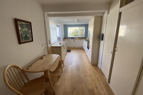 7 College Close, Probus, Truro, TR2 4LW
