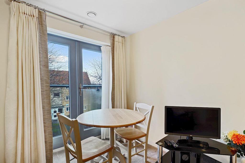 Dining area.jpg