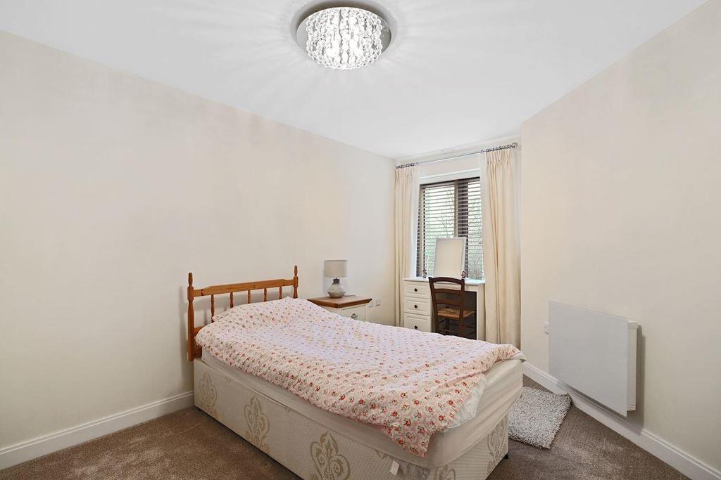 Bedroom 2.jpg