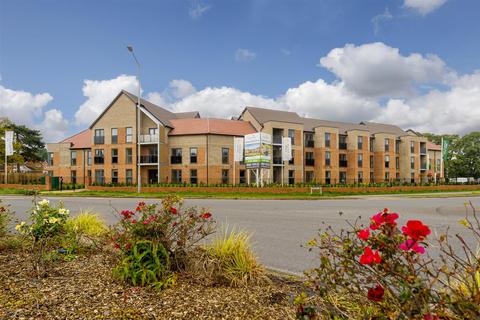 1 bedroom apartment for sale - Deans Park Court, Kingsway, Stafford, Staffordshire, ST16 1GD